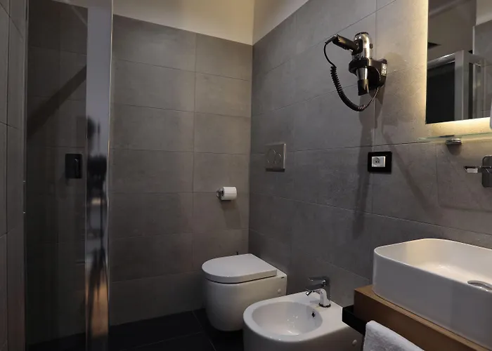 Suite Inn Rome Konukevi Roma